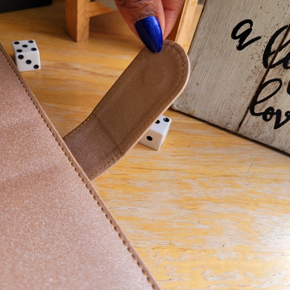 Privé Daily Planner - Picture 11 of 15